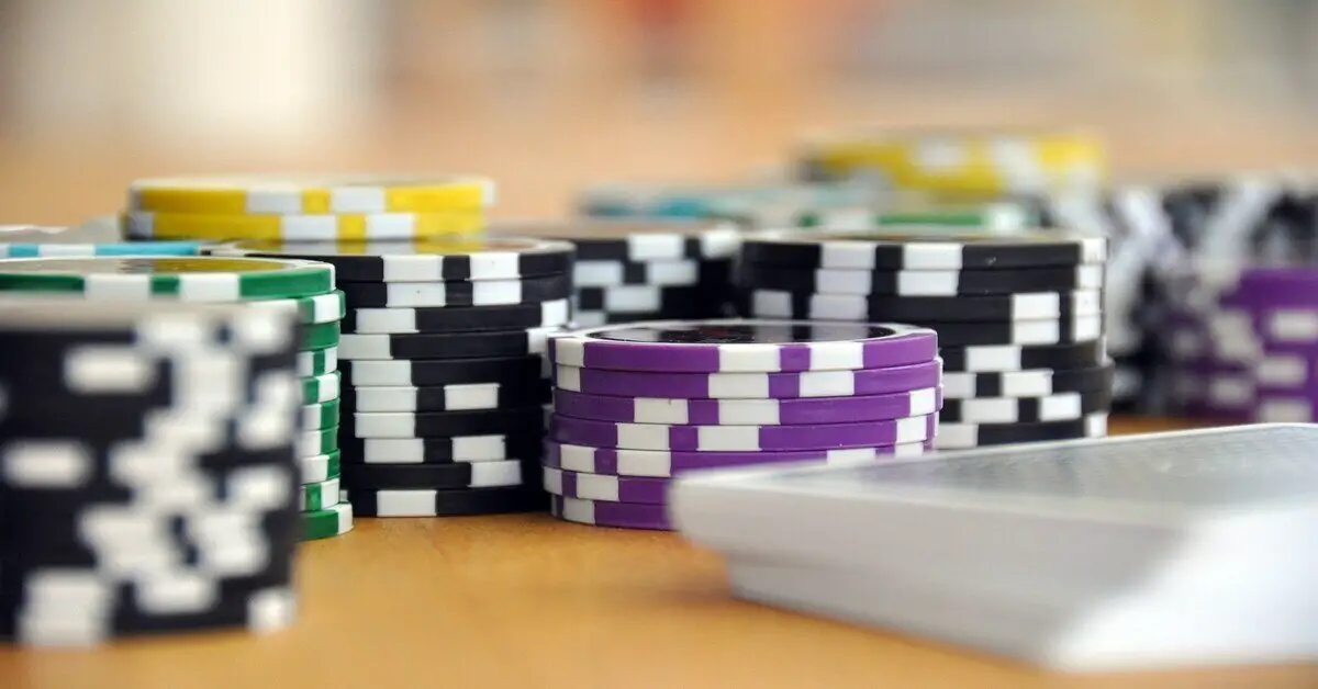 poker at casino